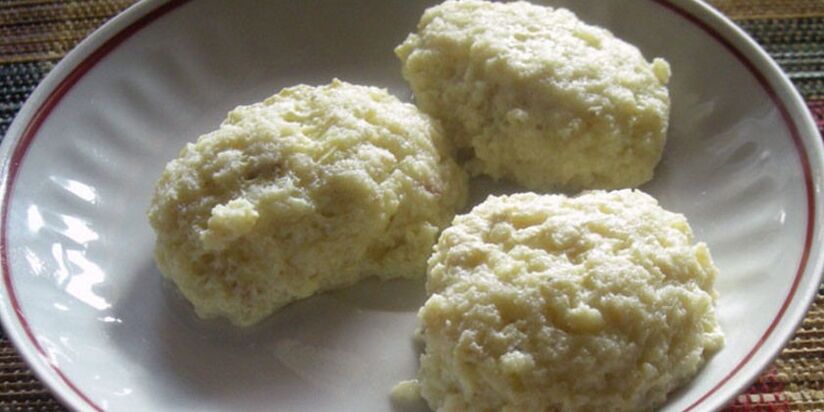 Haurrentzako haragi xehatuan eta dieta hipoalergenikoetan oinarritutako lurrun-dumplings